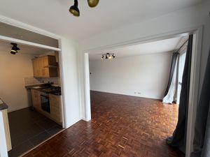 Photo 10- click for photo gallery